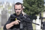 Kurt Weller (Sullivan Stapleton)