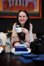 Zo&euml; M&euml; in der Drehpause