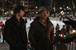 l-r: Angus Tully (Dominic Sessa), Paul Hunham (Paul Giamatti)