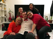 V.l.: Astrid, Anna, Gastgeber Timo, Sabine und Esposchmai "Poschi"