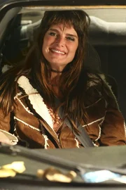 Was hat Rita (Brooke Shields) nur vor? Was hat Rita (Brooke Shields) nur vor?