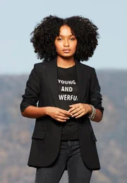 Zoey Johnson (Yara Shahidi). Zoey Johnson (Yara Shahidi).