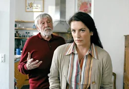 Cleo (Christine Neubauer) hat wieder einmal Stress mit ihrem nicht allzu verst&auml;ndnisvollen Vater Werner (Dietmar Sch&ouml;nherr).