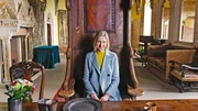 Tracy Borman, Chefkuratorin des Historic Royal Palaces, im Berkeley Castle