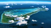 Vor 20 Millionen Jahren war Aldabra eine Insel mit einem Vulkan im Zentrum. Im Laufe der Zeit ist der Vulkan im Meer versunken und hat eine Lagune mit Korallenriff geformt. Der schwindende Inselrest ist heute die Heimat der Aldabra Riesenschildkr&ouml;te.