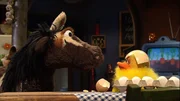 Als Wolle und Pferd von ihrem Einkauf auf dem Markt nach Hause kommen, geschieht es: aus einem braunen Ei schl&uuml;pft ein K&uuml;ken und h&auml;lt von nun an Pferd f&uuml;r seine Mama.