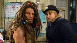 Larry Daley (Ben Stiller) und Tilly (Rebel Wilson)    Photo credit: Joe Lederer