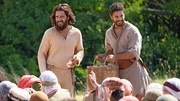 (v.l.) Jesus (Jonathan Roumie), Simon Z (Alaa Safi)