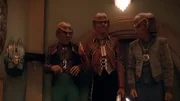Quark (Armin Shimerman), Brunt (Jeffrey Combs) und Rom (Max Grod&eacute;nchik)