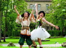 Hanni und Nanni (Jana und Sophia M&uuml;nster)