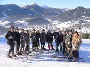 Nostalgieschitruppe Traisen mit Kameramann Harald Mitterm&uuml;ller (mi.).