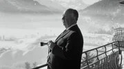 Einer der ber&uuml;hmtesten und beharrlichsten Stammg&auml;ste in St. Moritz: Meisterregisseur Alfred Hitchcock. &Uuml;ber 30 Jahre verbrachte er hier die Winter &ndash; immer in derselben Suite.