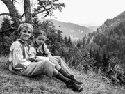 Harald Gauster (Peter), Doris Prettner (K&auml;thele).