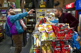 L-R: Fred Flarsky (Seth Rogen) und Lance (O'Shea Jackson Jr.)