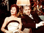 Der Regisseur Paul Frank (Bernhard Wicki), genannt "B&uuml;ffel", und Sonja Ziemann als Hauptdarstellerin in Julchens Drehbuch.