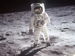 A Man on the Moon, Buzz Aldrin und Neil Armstrong betreten als erste Menschen den Mond