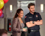Andy Herrera (Jaina Lee Ortiz, l.); Jack Gibson (Grey Damon, r.)