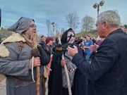 Wladimir Kaminer in Schierke zur traditionellen Walpurgisnacht mit Hexen und Teufeln.