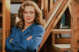 Will um jeden Preis die Scheidung, auch wenn dabei alles zerst&ouml;rt wird: Barbara (Kathleen Turner) ...