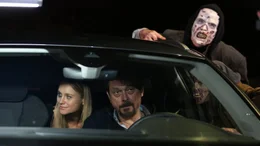 Halloween in der Steiermark: F&uuml;r LKA-Kommissar Sascha Bergmann (Hary Prinz) und seine Kollegin Anni Sulmtaler (Anna Unterberger) kein Anlass zum Feiern.