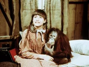 Jenny Wilder (Shannen Doherty) verspricht, auf Blanche aufzupassen.