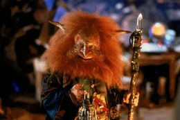 Gwildor ( Billy Barty)