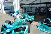 In der Boxengasse eines Formel-E-Rennens in Deutschland. In der Boxengasse eines Formel-E-Rennens in Deutschland.
