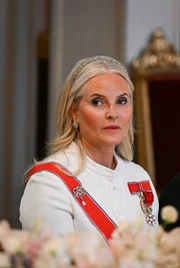 Kronprinzessin Mette-Marit von Norwegen w&auml;hrend des Gala-Dinners im K&ouml;niglichen Schloss in Oslo.