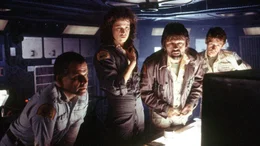 Die Crew um Ash (Ian Holm, li.), Ripley (Sigourney Weaver), Dallas (Tom Skerritt) und Kane (John Hurt) entdeckt eine t&ouml;dliche Lebensform..