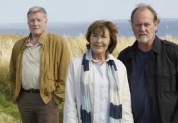 An der Seite des naturverbundenen Konrad (Peter Haber, re.) findet Anne Bruckmann (Thekla Carola Wied) mehr Erf&uuml;llung, als bei ihrem Ehemann Norbert (Manfred Zapatka).