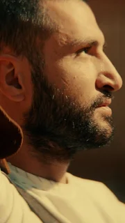 Marcus Atilius wartet auf seinen ersten Kampf als Gladiator. (Dash Pictures/Sammy Purcell)