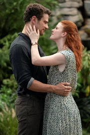 Henry (Theo James) und Clare (Rose Leslie)