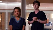 Dr. Claire Brown (Antonia Thomas) und Dr. Shaun Murphy (Freddie Highmore)
