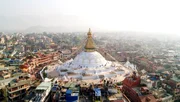 Das Stupa von Bodnath im nepalesischen Kathmandu ist eines der wichtigsten Pilgerziele f&uuml;r Buddhisten der Himalaya-Region.