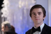 Dr. Shaun Murphy (Freddie Highmore)