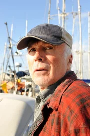 PSYCH &ndash; "The Head, The Tail, The Whole Damn Episode" &ndash; Pictured: Michael Hogan as Tanner