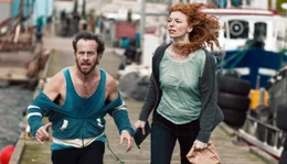 Anja (Marleen Lohse) und Frank (Fabian Busch) suchen verzweifelt ihre entf&uuml;hrten Kinder.