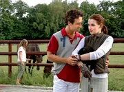 Martine will seine Frau Elena beeindrucken.