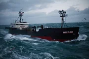 FV/ Wizard in big seas. (Deadliest Catch - Show Promo)