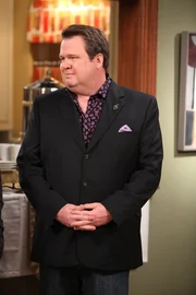 Cameron (Eric Stonestreet)