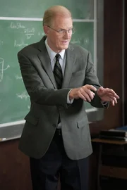 Dr. Linkletter (Ed Begley jr.)