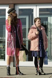 Murphy Mason (Perry Mattfeld, l.); Chloe (Calle Walton, r.)