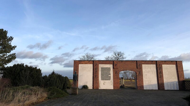 Spurensuche in Gardelegen – Das Massaker in der Isenschnibber Feldscheune (D, 2020)