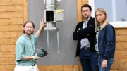 Am Tatort: Bernd Kofler (Christoph Kohlbacher, li.) erkl&auml;rt Sascha Bergmann (Hary Prinz, Mitte) und Anni Sulmtaler (Anna Unterberger) den Tathergang.