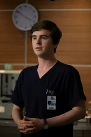 Dr. Shaun Murphy (Freddie Highmore)