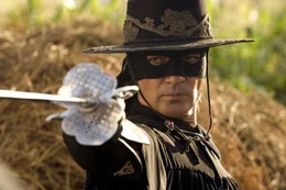 Don Alejandro de la Vega / Zorro (Antonio Banderas)