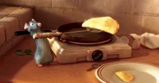 Ende gut, alles gut: Endlich kann Remy sein eigenes Restaurant namens "La Ratatouille" er&ouml;ffnen, das sich schon bald gro&szlig;er Beliebtheit erfreut ...