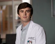 Dr. Shaun Murphy (Freddie Highmore)