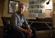 Harry Bosch (Titus Welliver)