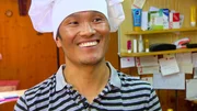 Nima aus Nepal kocht in der S&uuml;dwiener H&uuml;tte.